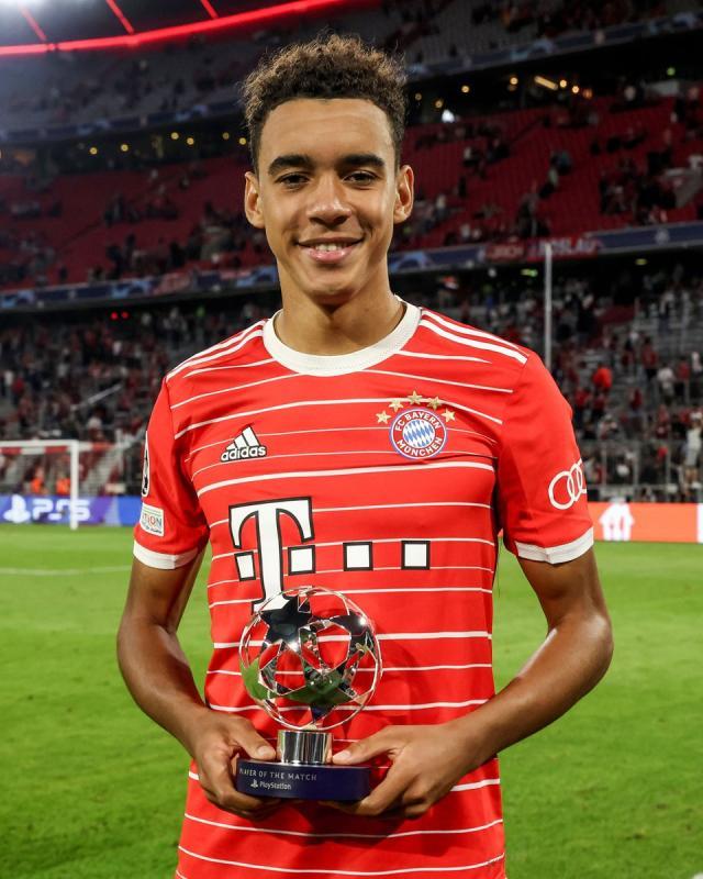 九游娱乐官网-萨内为何摔瓶？磁卡有无造反？拜仁3大伤员怎样了？